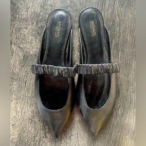 Michael Kors Backless Leather Slides Size 8.5